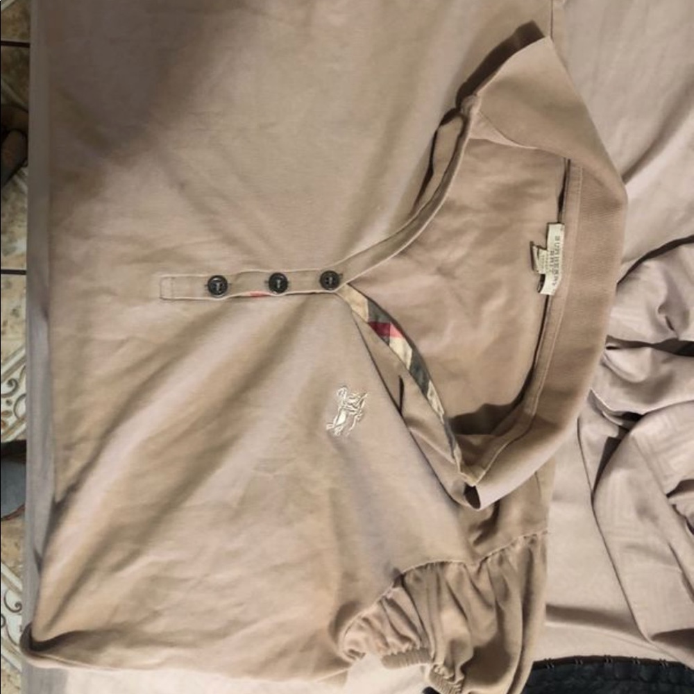 Women Burberry polo